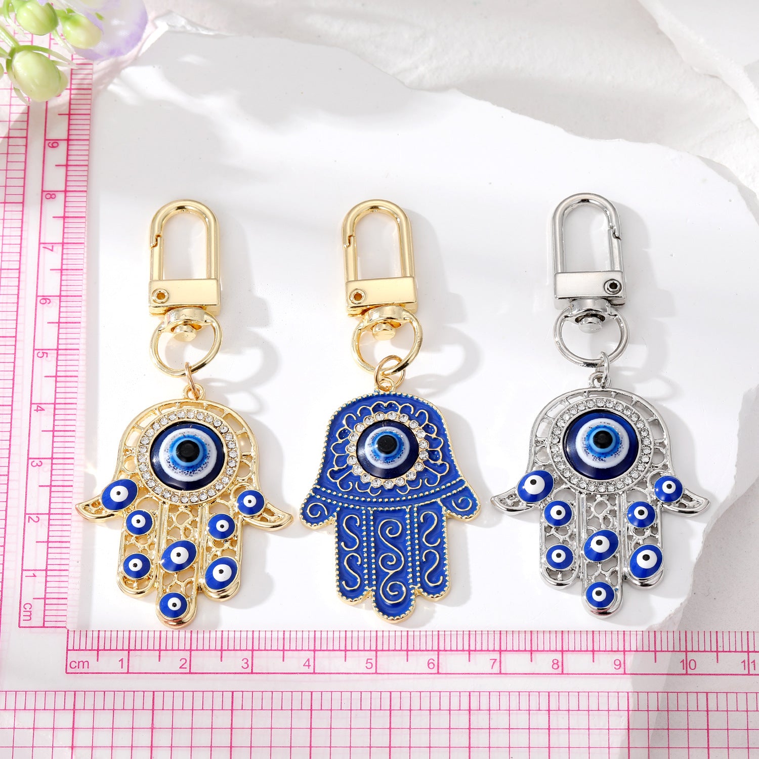 Wholesale Hand of Fatima Drip Oil Devil Eye Pendant Keychains